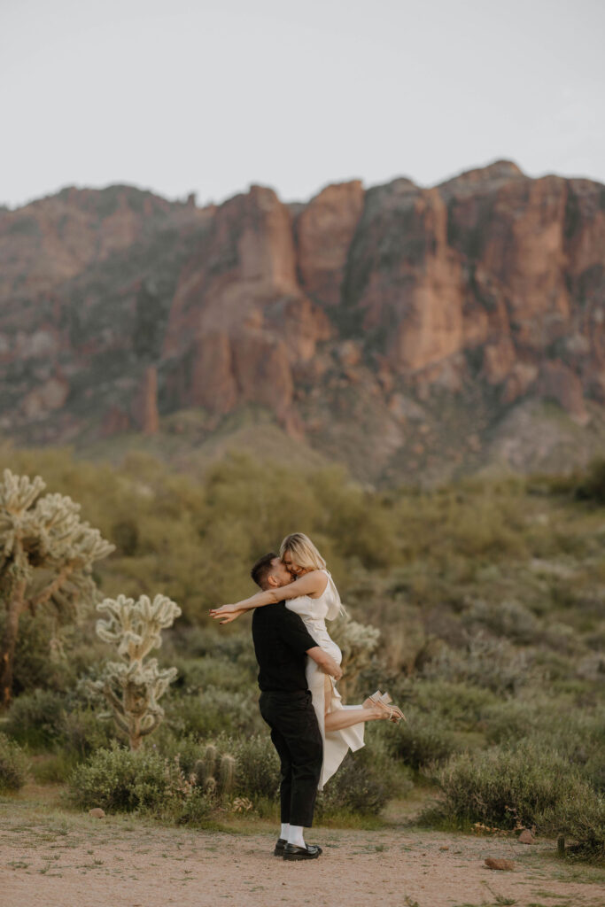 My Favorite Outdoor Engagement Locations in Arizona