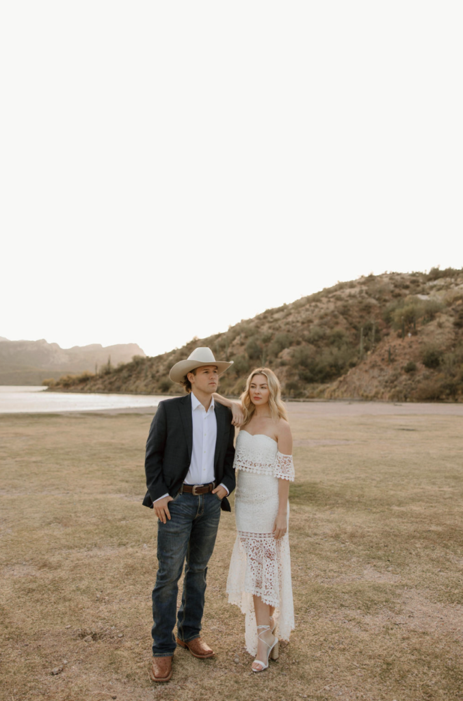 Butcher Jones – The Perfect Blend of Desert & Water For Your Outdoor Engagement Photos